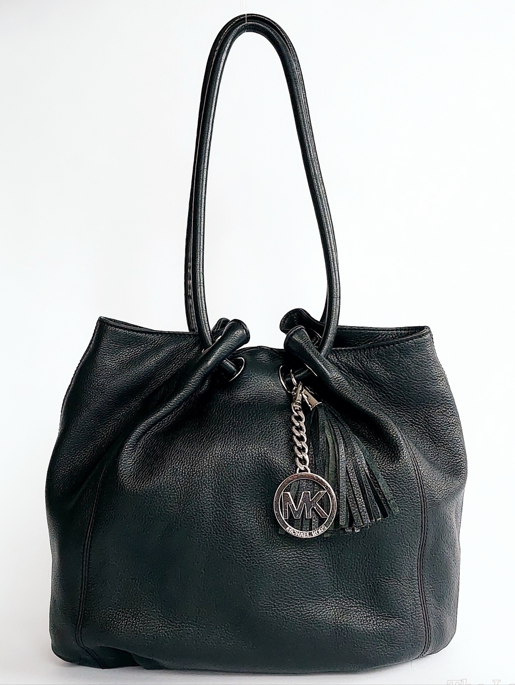 Michael Kors Black Leather Bucket Bag With Beige Mk Lining